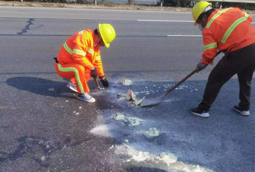 海淀公路下沉注浆加固